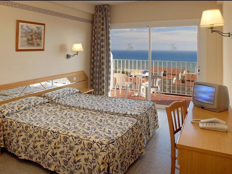 Checkin Catalonia Otel Calella Dış mekan fotoğraf